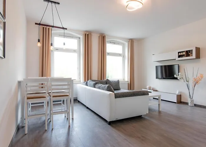 شقة Moderne Appartments Im Stadtzentrum شيمنيتز