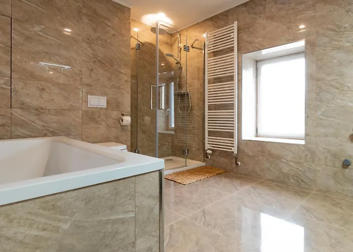 شقة Moderne Appartments Im Stadtzentrum شيمنيتز